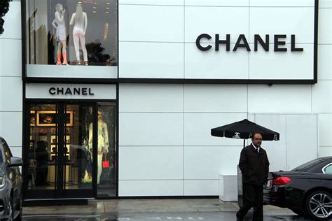 where to buy chanel bags in los angeles|chanel store near me location.